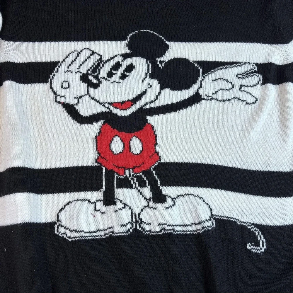 Disney brand style